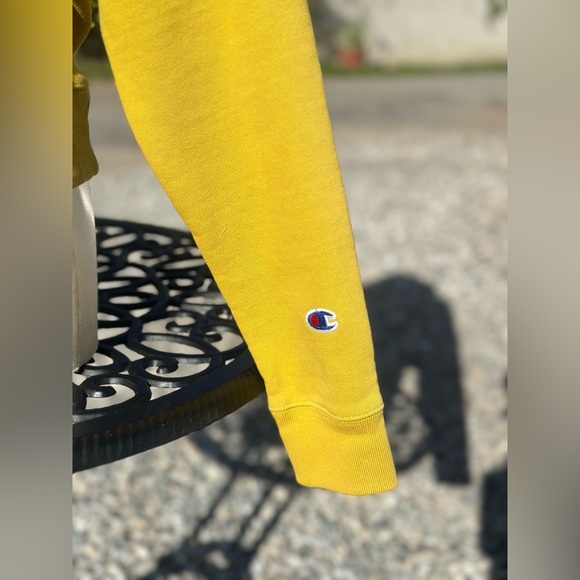 Champion — Reverse Weave Long Sleeve Hoodie - Picture 3 of 5